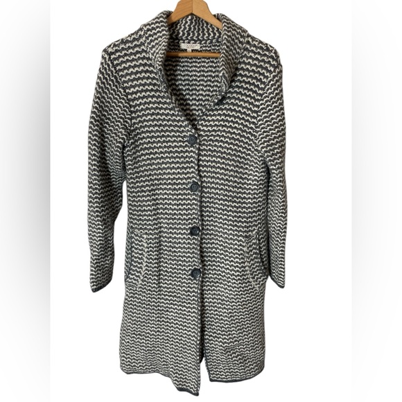 B1- COCOGIO - Long Wool Cardigan Knit Sweater -
Large - Picture 1 of 4